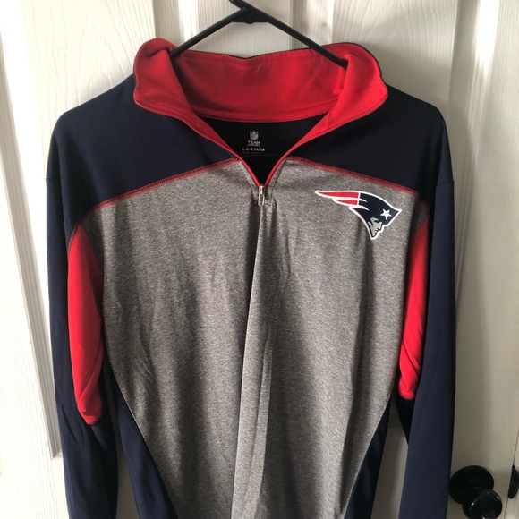 New England Patriots Zip Up - Picture 1 of 1